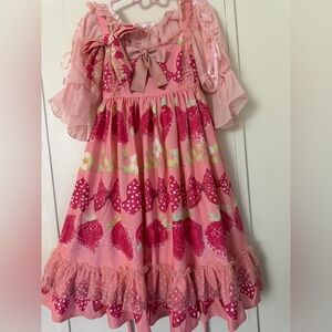 NWT Pink Strawberry Print Bow Dress Set with Cutsew
